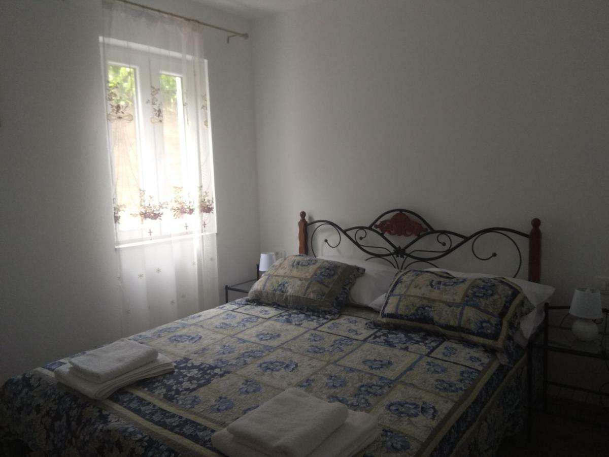 Apartment Alma Skradin